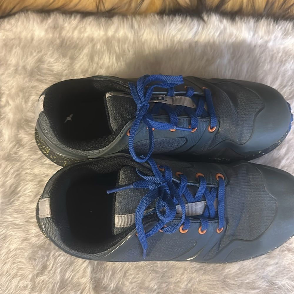 Merrell shoes 4.5 (875) - Picture 3 of 7